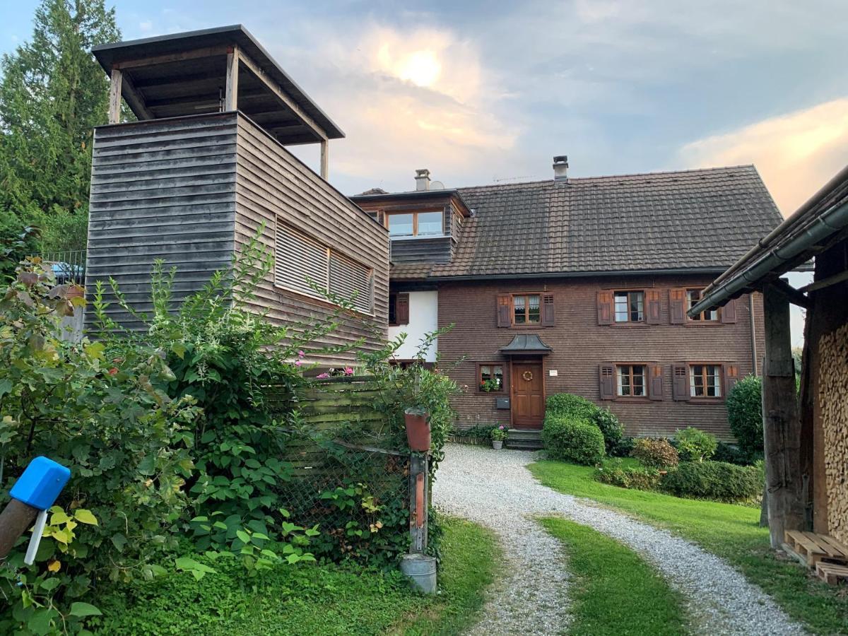 Bauernhaus Am Pfaenderhang Mit Seeblick Лохау Екстериор снимка